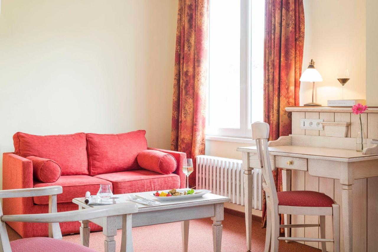 Hotel Restaurant Le Bristol Niederbronn-les-Bains Dış mekan fotoğraf